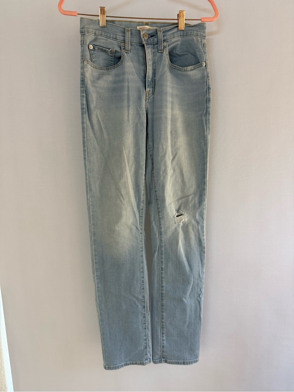 724 Levi's High-Rise Light Blue Women's Jeans